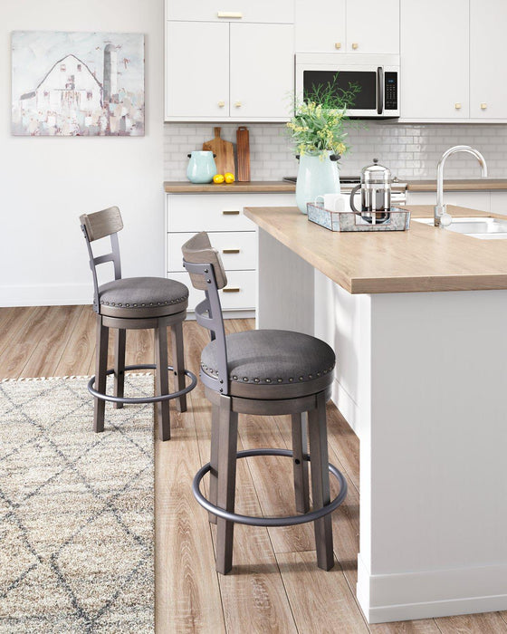 Caitbrook Counter Height Bar Stool - J. Patrick’s Furniture (Pooler, GA)