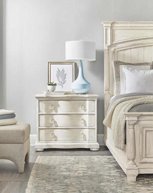 Traditions Three-Drawer Nightstand - 5961-90016-02 - J. Patrick’s Furniture (Pooler, GA)