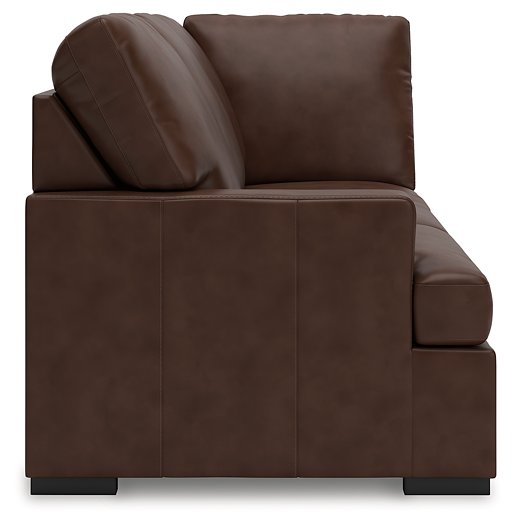 McDowlan Sectional with Chaise - J. Patrick’s Furniture (Pooler, GA)