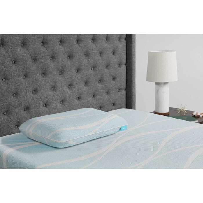 TEMPUR-breeze° ProLo Pillow