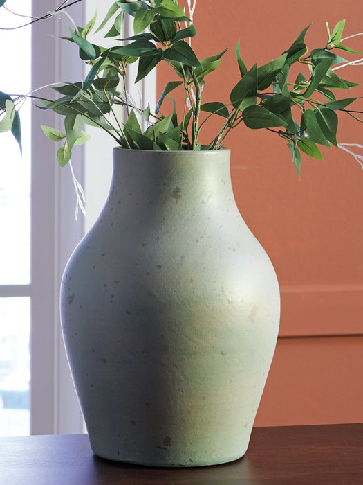 Baychester Vase - J. Patrick’s Furniture (Pooler, GA)