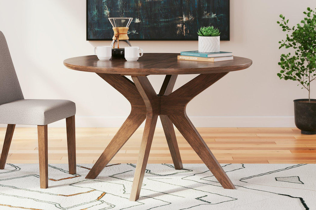 Lyncott Dining Room Set - J. Patrick’s Furniture (Pooler, GA)