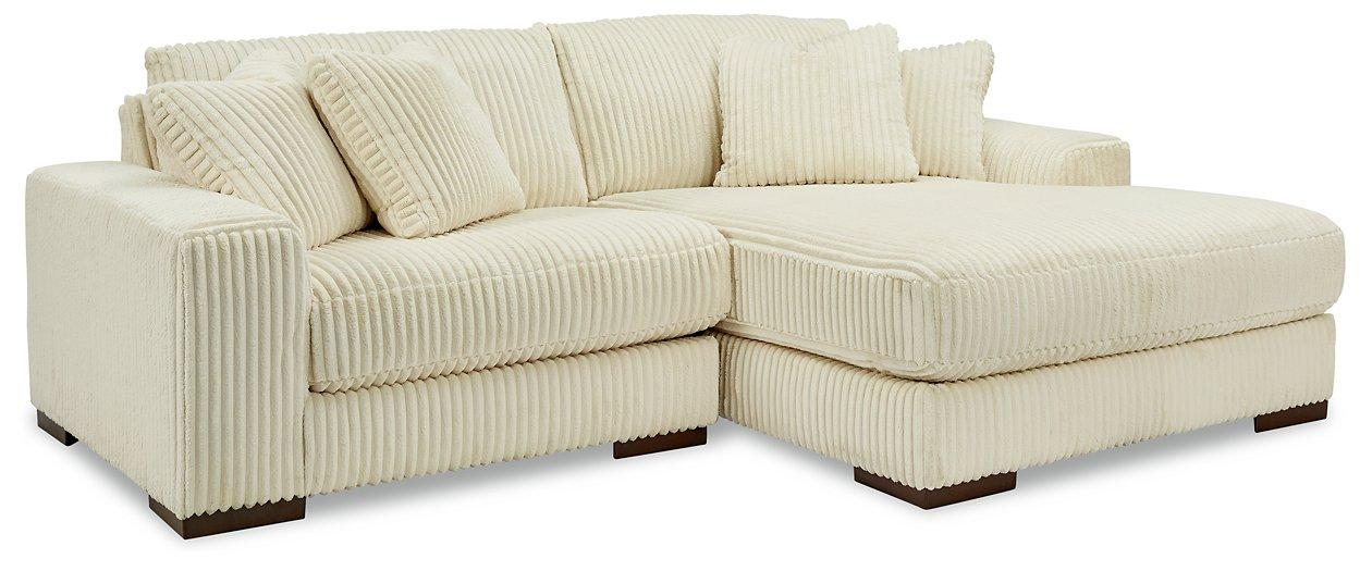 Lindyn Sectional with Chaise - J. Patrick’s Furniture (Pooler, GA)