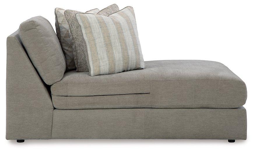 Avaliyah Sectional with Chaise - J. Patrick’s Furniture (Pooler, GA)