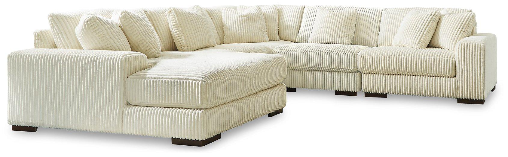 Lindyn Sectional with Chaise - J. Patrick’s Furniture (Pooler, GA)
