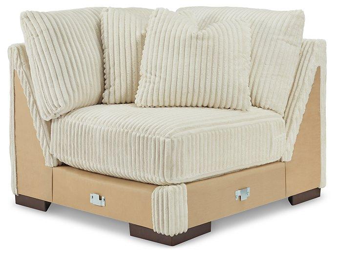 Lindyn Sectional with Chaise - J. Patrick’s Furniture (Pooler, GA)