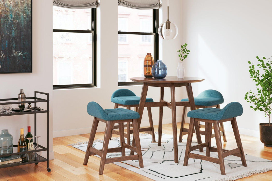 Lyncott Dining Room Set - J. Patrick’s Furniture (Pooler, GA)