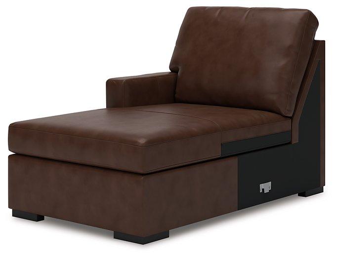 McDowlan Sectional with Chaise - J. Patrick’s Furniture (Pooler, GA)