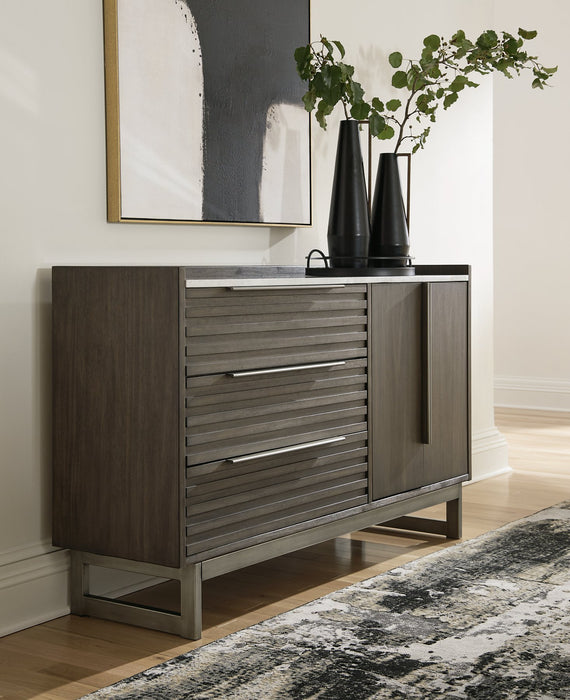 Arkenton Dresser and Mirror - J. Patrick’s Furniture (Pooler, GA)