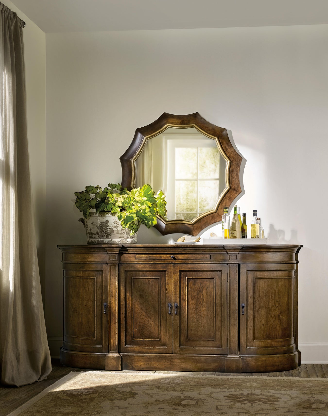 Pecky Pecan Veneers and Bluestone