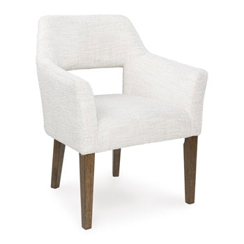 Baskinger Dining Arm Chair - J. Patrick’s Furniture (Pooler, GA)