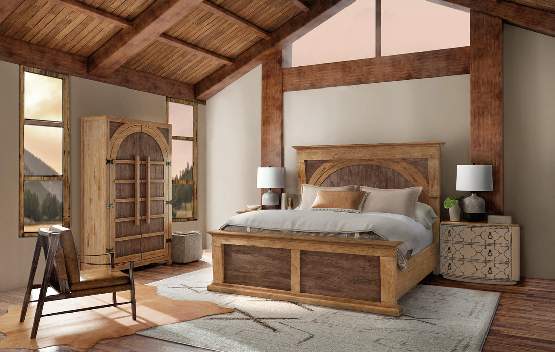 Big Sky King Corbel Bed